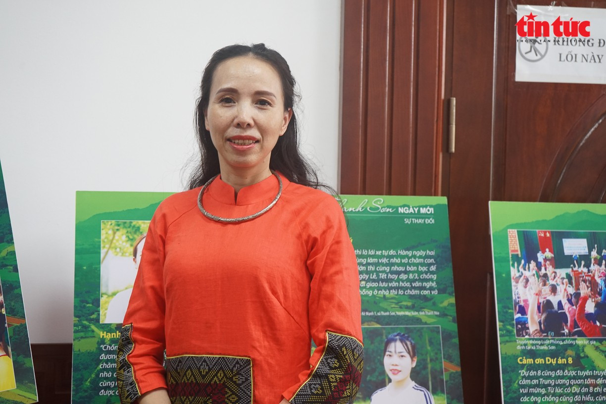 Cô Hoàng Thị Tuyết Chinh, Phó Hiệu trưởng, Trưởng nhóm dẫn trình viên Trường THCS Thanh Hà, tỉnh Hòa Bình. tt-11.jpg