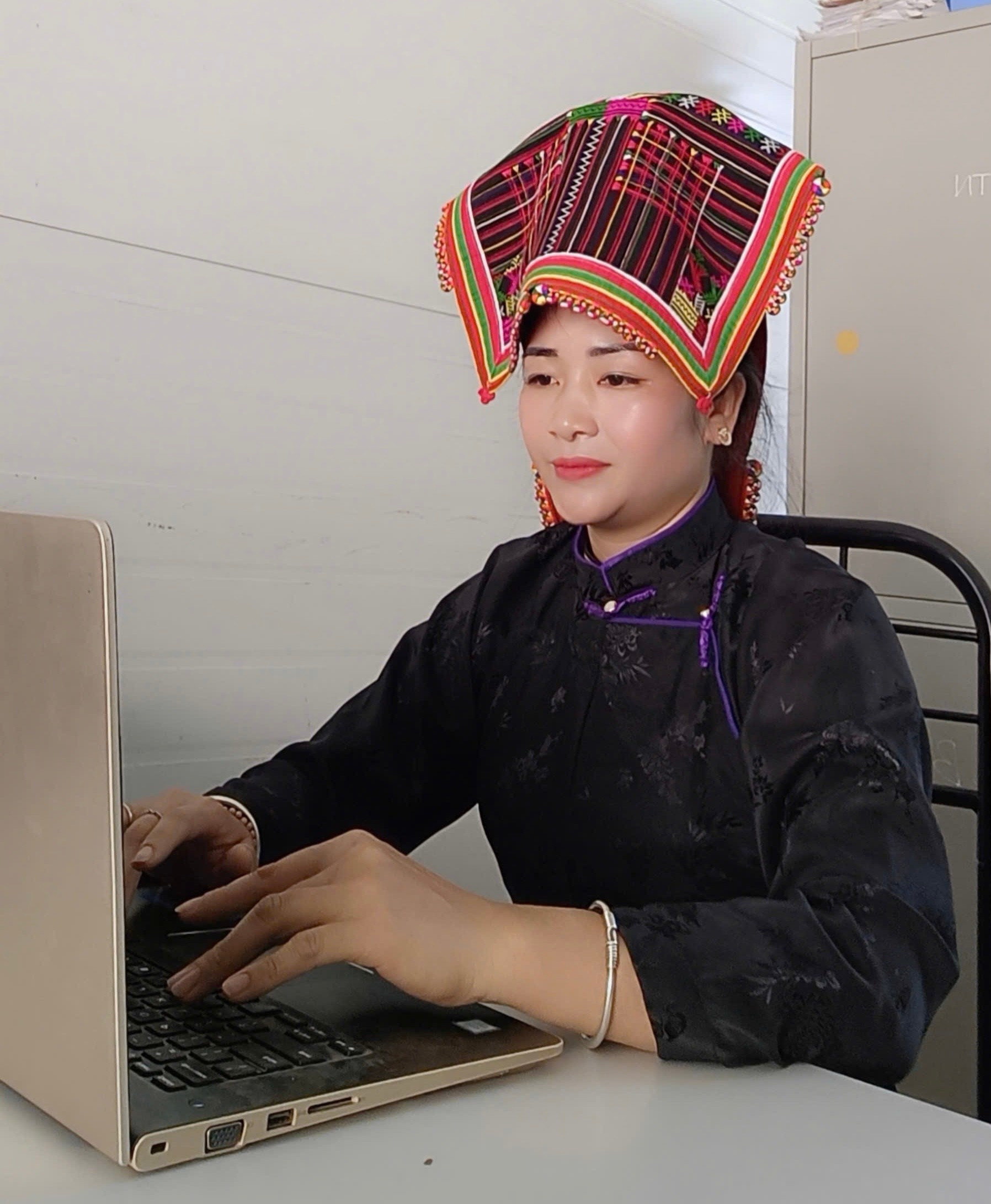 Chị Quàng Thị Duyên, Chủ tịch Hội Liên hiệp Phụ nữ xã Muổi Nọi, huyện Thuận Châu, tỉnh Sơn La th-8408.jpg