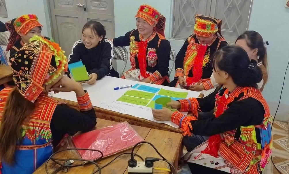 Những buổi chia sẻ về kiến thức bình đẳng giới đầy niềm vui tại xã Bản Lang. ln3.jpg