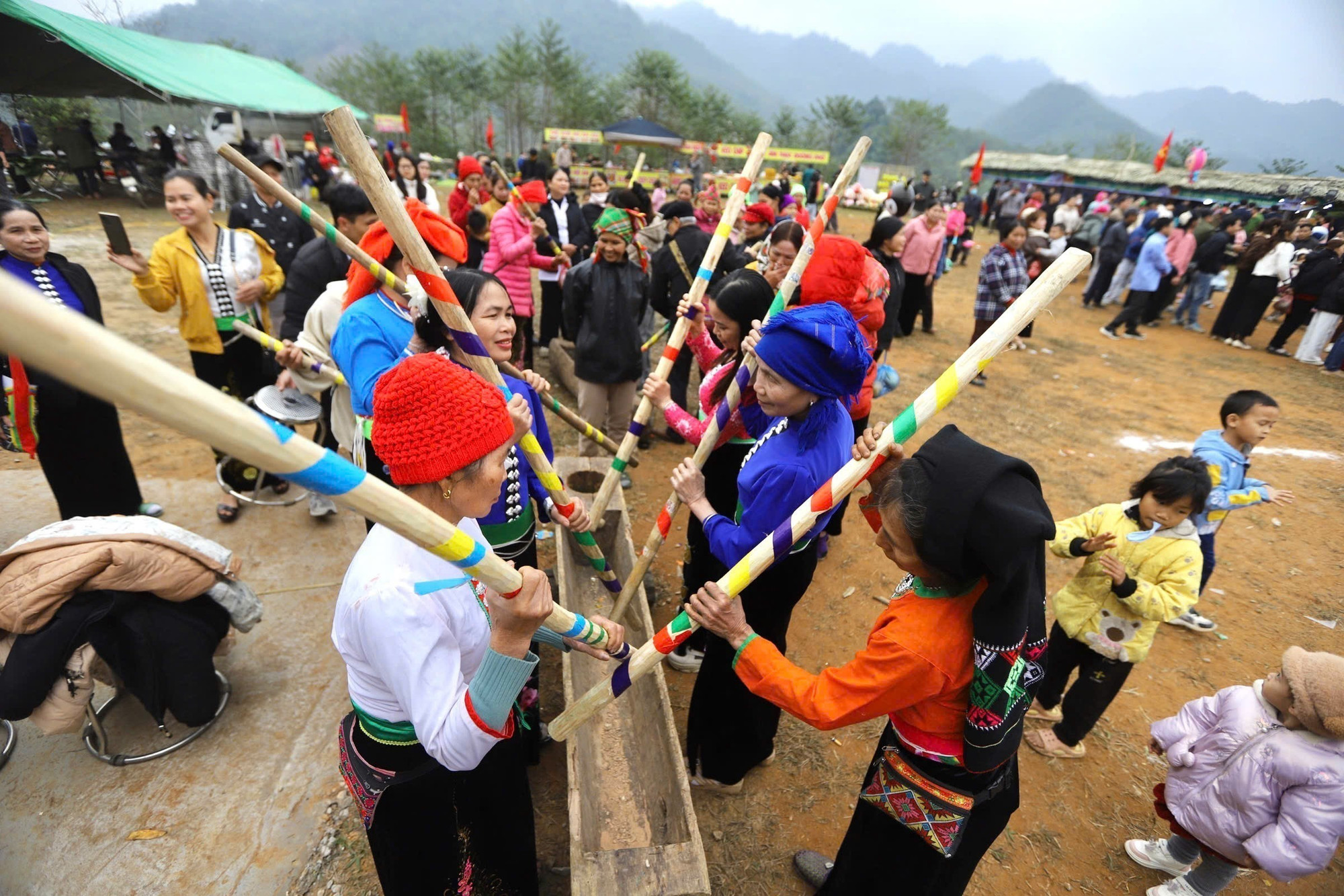 Các hoạt động trong ngày hội.
