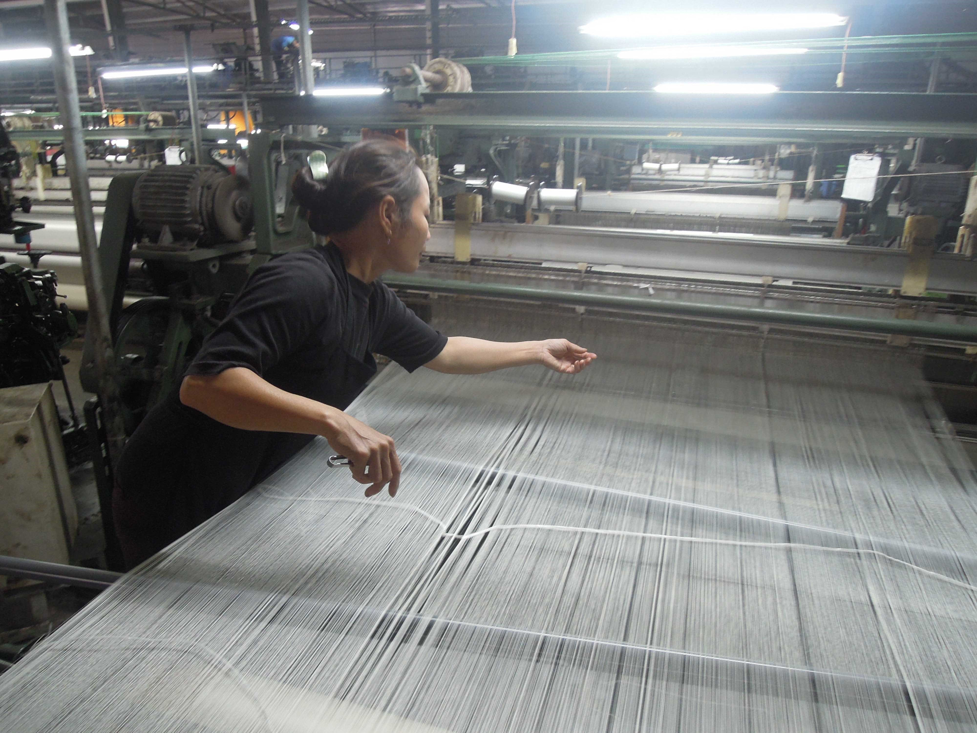 Các sản phẩm lụa, tơ tằm B’Lao của Công ty TNHH Xe tơ – Dệt lụa Hà Bảo (Phường B’Lao, tỉnh Lâm Đồng) được xuất khẩu đi nhiều nước. Các sản phẩm lụa, tơ tằm B’Lao của Công ty TNHH Xe tơ – Dệt lụa Hà Bảo (Phường B’Lao, tỉnh Lâm Đồng) được xuất khẩu đi nhiều nước.