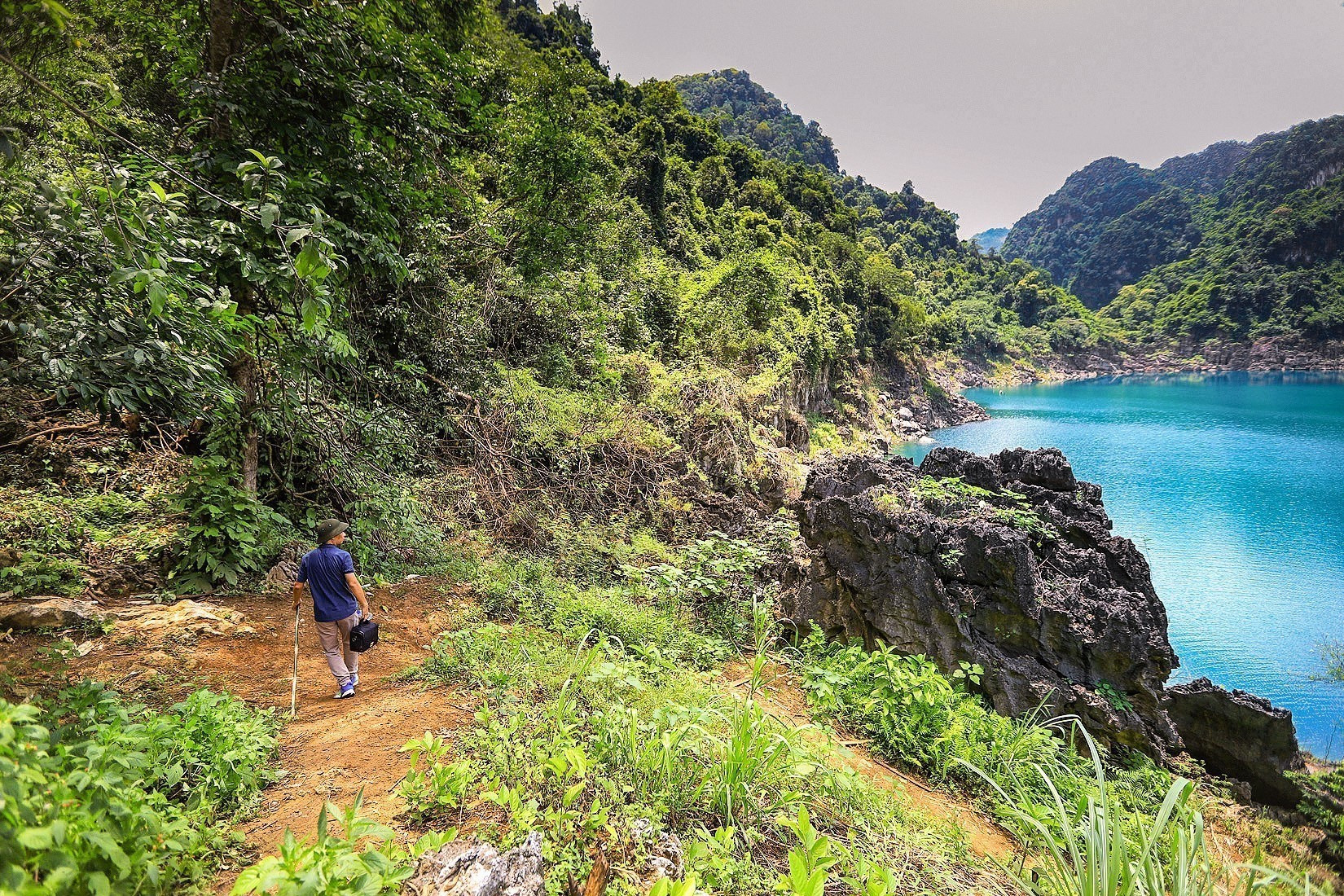 ho-mat-ngoc-phu-tho-1482025-2.jpg