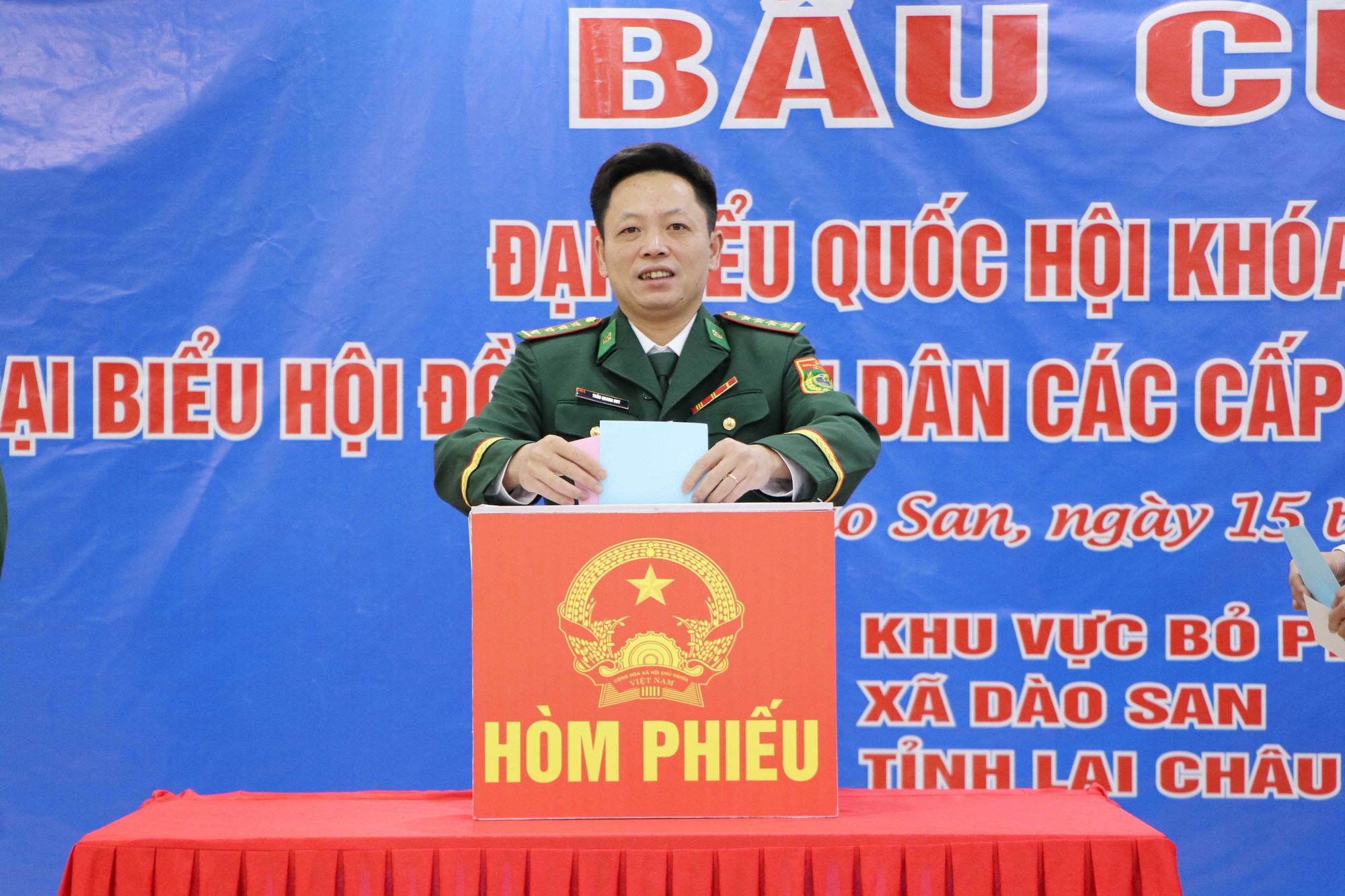 don-bien-phong-dao-san-lai-chau-6.jpg