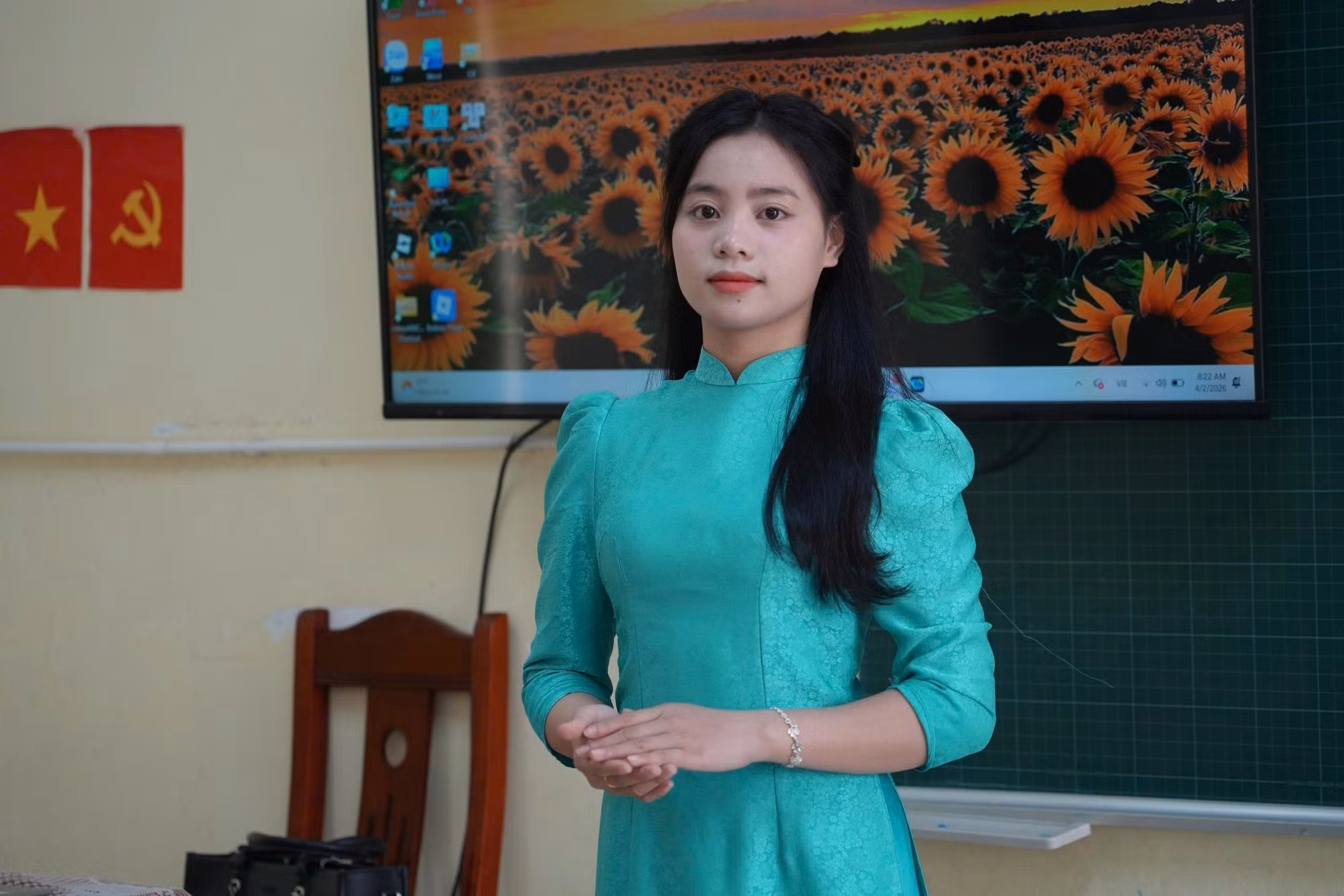 Chân dung đại biểu trẻ nhất Quốc hội khóa XVI Lo Thị Bảo Vy.