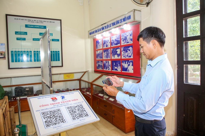 Công nghệ QR trở thành “cầu nối” đưa truyền thống đến gần hơn với thế hệ trẻ tại Tây Ninh. tay-ninh-51025-12.jpg