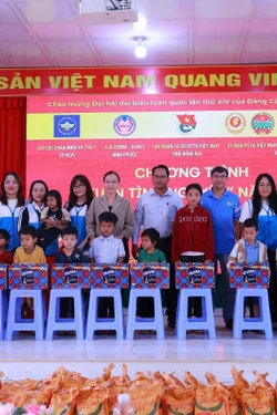 Tết sớm trên vùng biên giới Bù Gia Mập