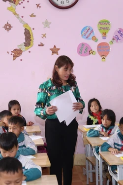 Hành trình bền bỉ gieo chữ nơi biên giới Dào San