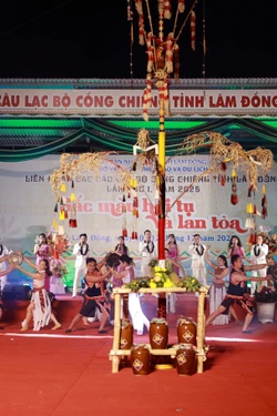 Liên hoan câu lạc bộ cồng chiêng tỉnh Lâm Đồng