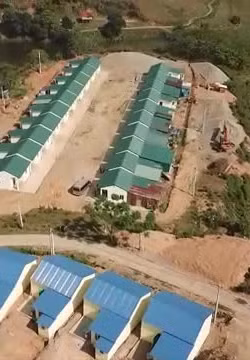 Những ngôi nhà mới và niềm tin về một tương lai tươi sáng