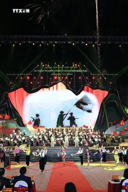 Đặc sắc Chương trình nghệ thuật "Điện Biên Phủ - Mốc vàng lịch sử"