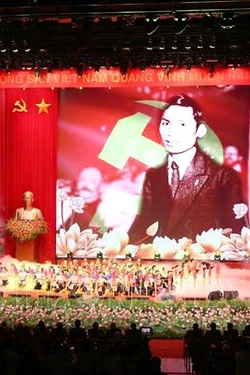 Tổ chức trọng thể Lễ kỷ niệm 130 năm Ngày sinh Chủ tịch Hồ Chí Minh