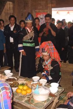 Độc đáo tục cưới hỏi của người Pa Dí ở Lào Cai