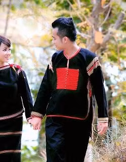 Dân tộc Ê Đê