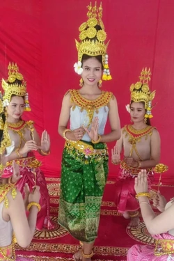 Phum Sóc Khmer háo hức đón chờ Ngày hội lớn