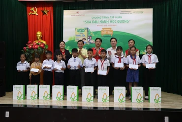 Cải thiện sức khỏe, tầm vóc học sinh ở những địa bàn khó khăn