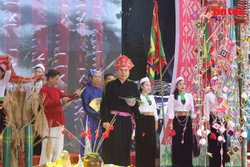 Nét đẹp Lễ hội Xuống đồng của đồng bào Mường tại Phú Thọ 