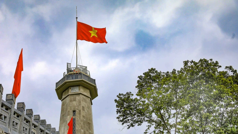 Cột cờ A Pa Chải - dấu ấn chủ quyền nơi cực Tây Tổ quốc