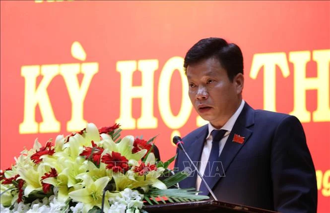 Tân Chủ tịch HĐND tỉnh Đắk Nông Lưu Văn Trung phát biểu nhận nhiệm vụ. Ảnh: Ngọc Minh-TTXVN