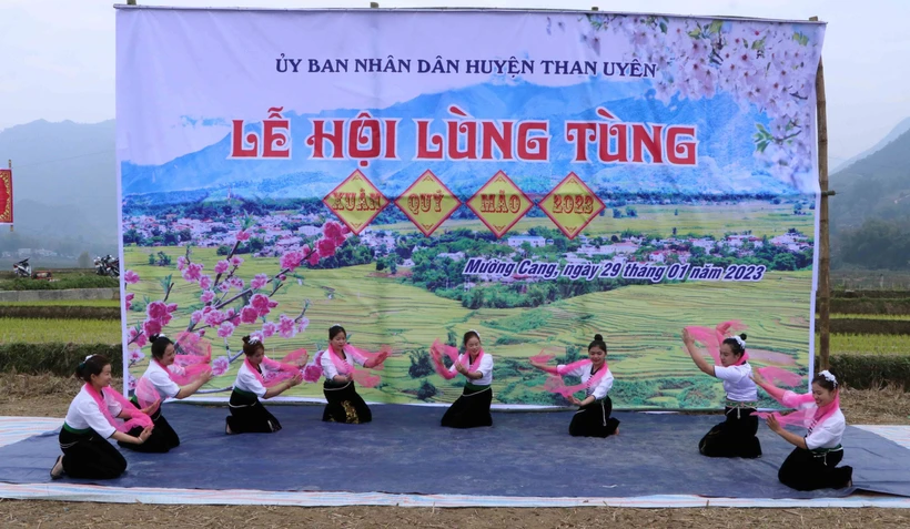 Lễ hội Lùng Tùng của người Thái ở Than Uyên