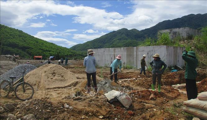 Khu tái định cư mới bản Co Me, huyện Quan Hóa. Ảnh: Nguyễn Nam-TTXVN