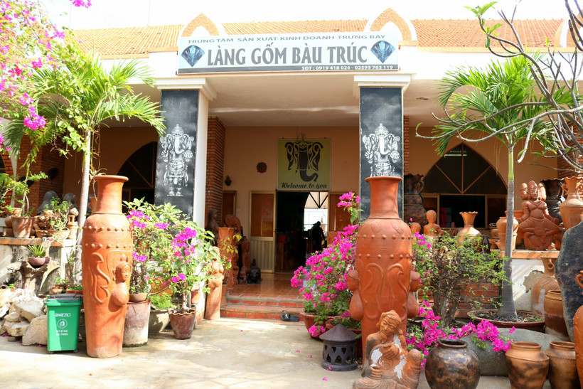 Bảo tồn và phát triển nghề làm gốm của người Chăm tỉnh Ninh Thuận (Bài 2)
