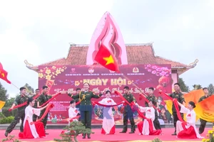 Gắn kết tình quân dân trước thềm Xuân mới