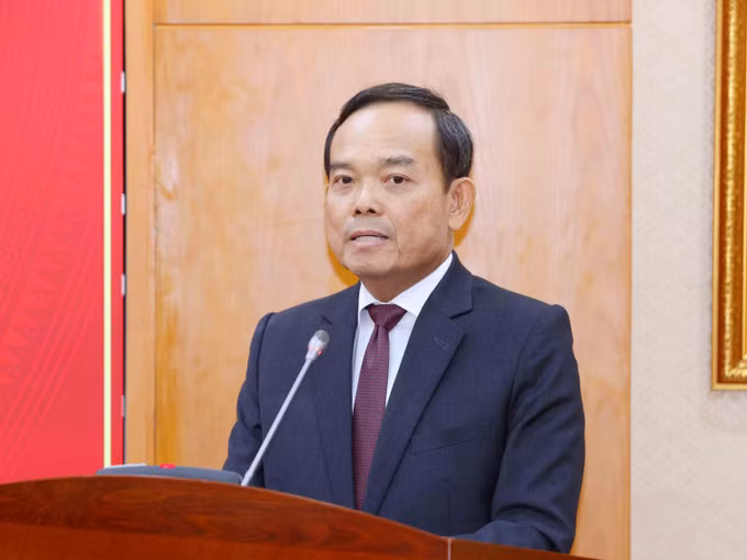 potal-hoi-nghi-trien-khai-quyet-dinh-cua-bo-chinh-tri-ban-bi-thu-ve-cong-tac-can-bo-tai-ban-chinh-sach-chien-luoc-trung-uong-7883715.jpg