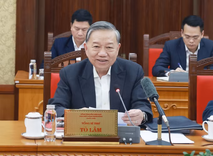 potal-tong-bi-thu-chu-tri-phien-hop-thu-hai-bcd-trung-uong-ve-phat-trien-khoa-hoc-cong-nghe-doi-moi-sang-tao-va-chuyen-doi-so-7886311.jpg