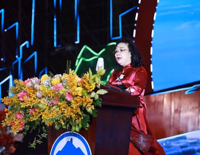 potal-le-ky-niem-50-nam-ngay-giai-phong-tinh-phu-yen-7948315.jpg