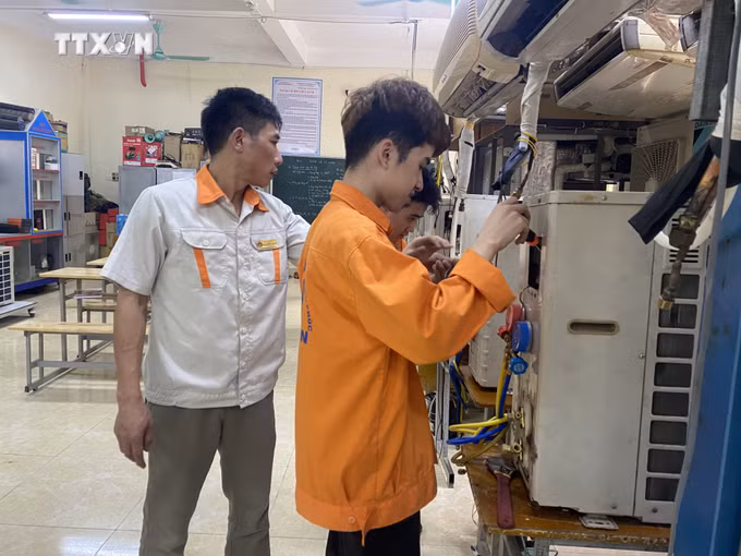 vna_potal_vinh_phuc_nang_cao_chat_luong_giao_duc_nghe_nghiep_7317211.jpeg