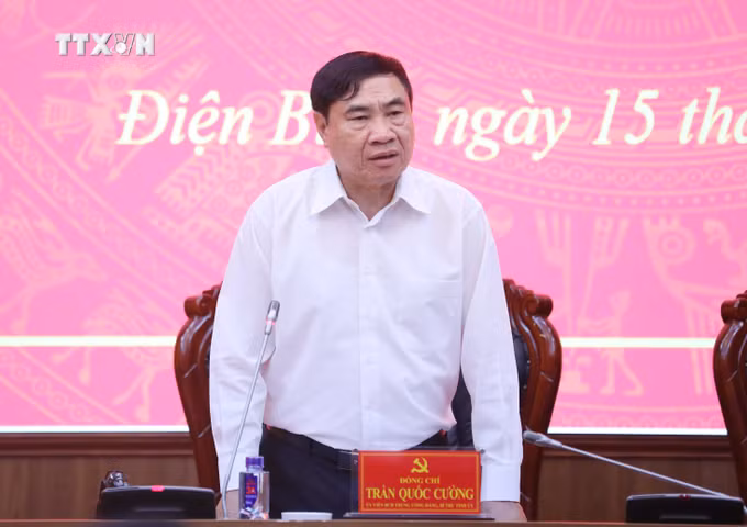 vna_potal_tieu_ban_van_kien_dai_hoi_xiv_cua_dang_lam_viec_voi_ban_thuong_vu_tinh_dien_bien_7482926.jpg