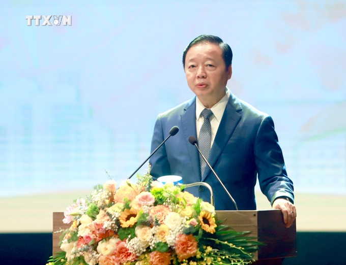 Phó Thủ tướng Chính phủ Trần Hồng Hà phát biểu chỉ đạo tại hội nghị Ảnh: Hoàng Hùng – TTXVN vna_potal_pho_thu_tuong_chinh_phu_tran_hong_ha_du_hoi_nghi_cong_bo_quy_hoach_tinh_vinh_phuc_7255444.jpg