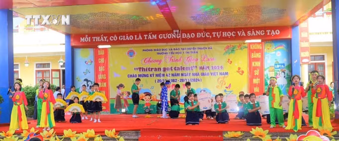 vna_potal_ha_tinh_no_luc_bao_ton_di_san_dan_ca_vi_giam_trong_truong_hoc__7713516.jpg