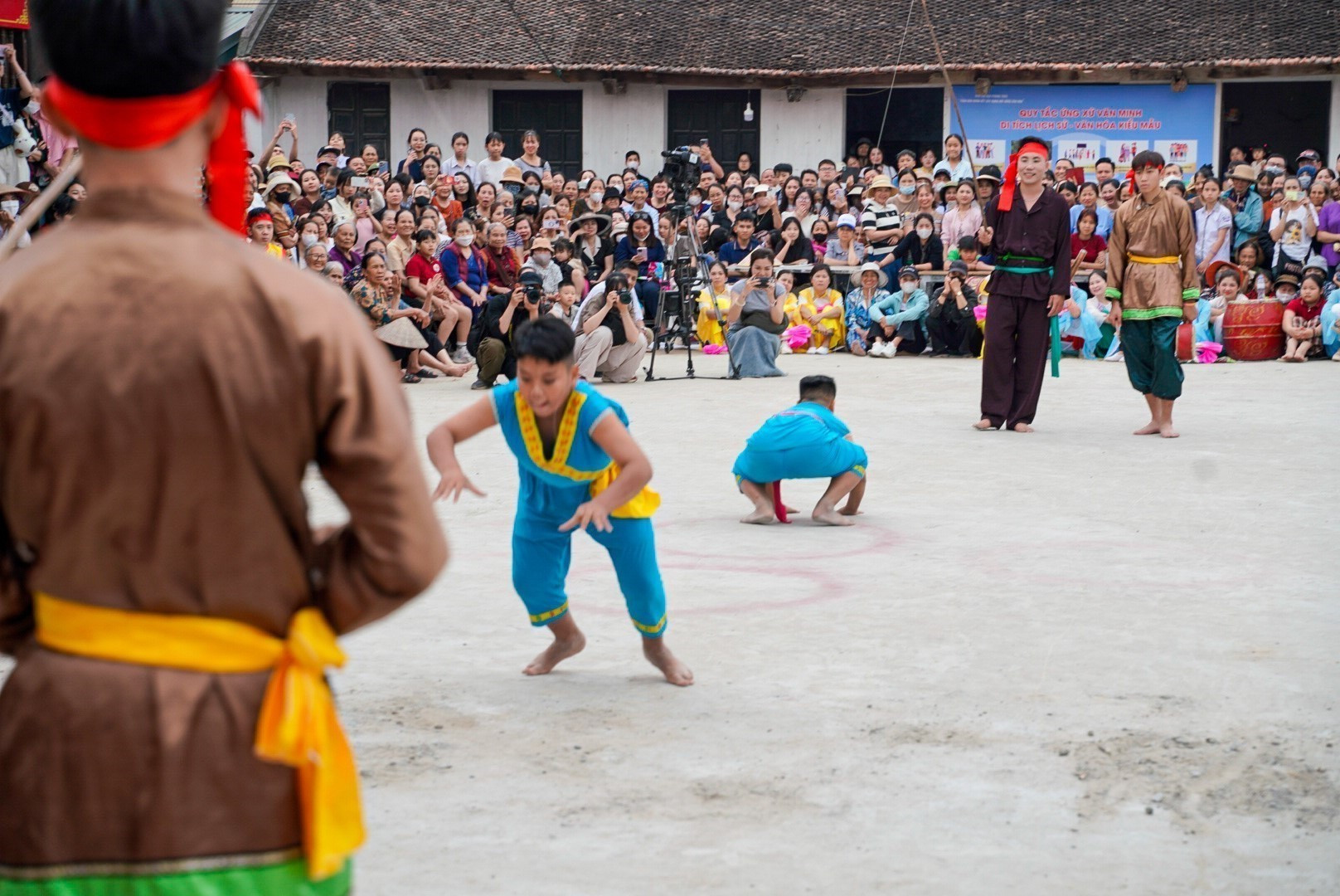 Các tích trò đều dựa trên thực tế sản xuất nông nghiệp, thể hiện ước vọng của người dân về cuộc sống ấm no, hạnh phúc, mưa thuận gió hòa.