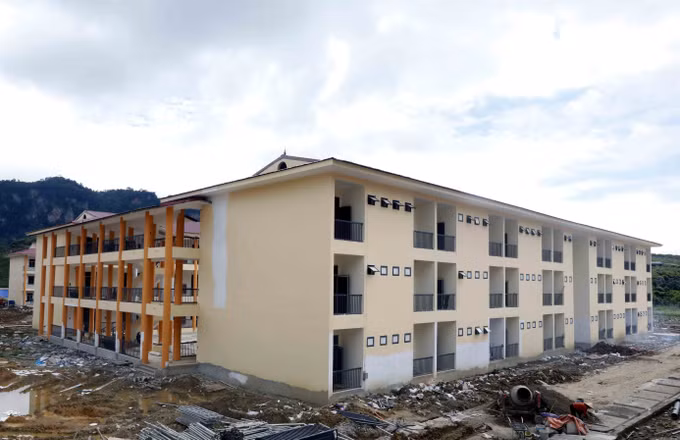 Khu Ký túc xá của Trường phổ thông nội trú liên cấp TH và THCS xã Lóng Phiêng đã cơ bản hoàn thành để đón các em học sinh.