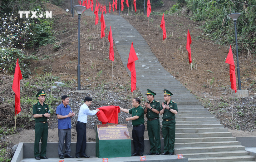 Lạng Sơn khánh thành 11 đường kiểm tra cột mốc bảo vệ biên giới
