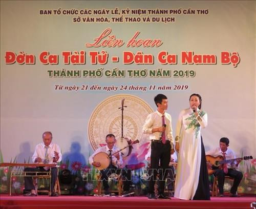 Tạo sức sống mới cho nghệ thuật đờn ca tài tử Nam Bộ - Bài cuối