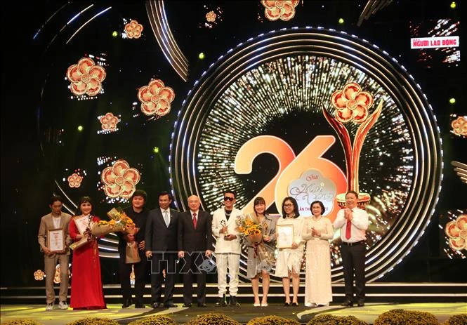 Vinh danh các nghệ sỹ đoạt Giải thưởng Mai Vàng năm 2020