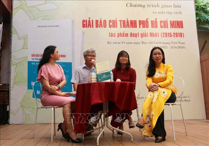Kỷ niệm 95 năm Ngày Báo chí Cách mạng Việt Nam: Ra mắt tập sách giải báo chí Thành phố Hồ Chí Minh