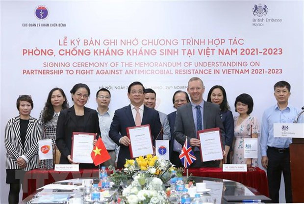 Nan giải bài toán phòng chống đề kháng kháng sinh