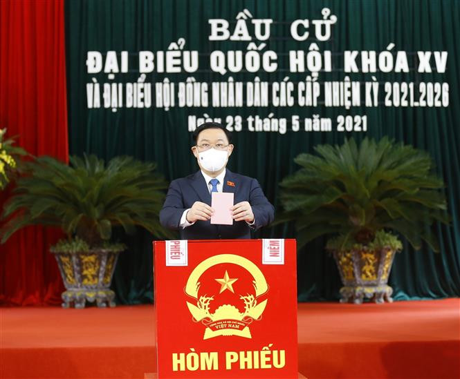 Chủ tịch Quốc hội Vương Đình Huệ bầu cử tại huyện An Lão, Hải Phòng