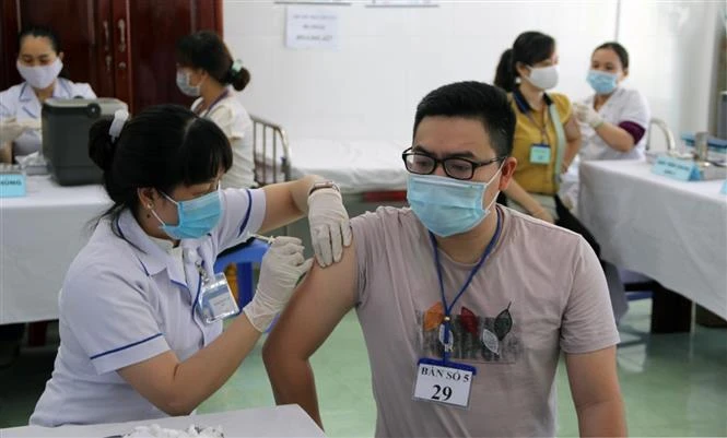 Tập huấn tại 700 điểm cầu về tiêm chủng vaccine phòng COVID-19: Đảm bảo an toàn phải đặt lên hàng đầu