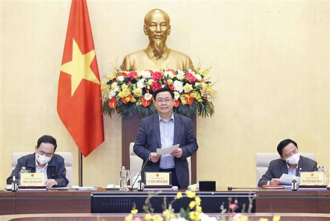 Chủ tịch Quốc hội Vương Đình Huệ chủ trì họp về chính sách đặc biệt, đặc cách, đặc thù phòng, chống dịch COVID-19