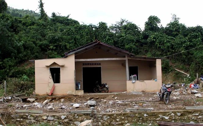 Đồng bào vùng sạt lở núi tỉnh Quảng Nam có nhà ở mới trước Tết Nguyên đán Tân Sửu 