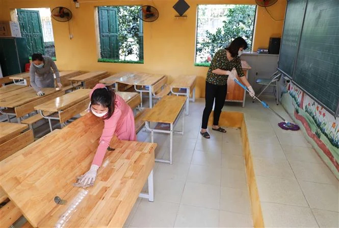 Hướng dẫn cụ thể cho học sinh Hà Nội đi học tập trung trở lại
