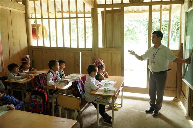 Bảo vệ quyền lợi của giáo viên khi xếp, chuyển hạng chức danh nghề nghiệp viên chức
