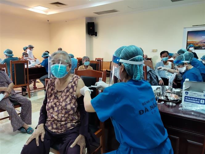 Chính phủ đồng ý mua bổ sung gần 20 triệu liều vaccine Pfizer