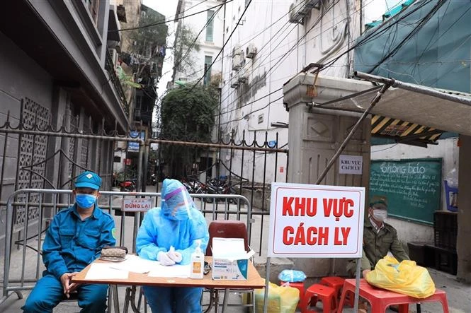 Hà Nội khẩn trương rà soát, lấy mẫu xét nghiệm F1, F2 của người đàn ông Nhật Bản mắc COVID-19 tử vong