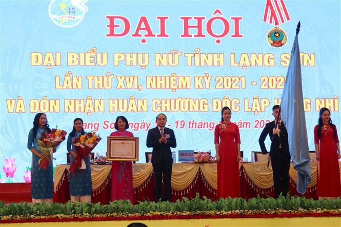 Phụ nữ Lạng Sơn phát huy tính sáng tạo, nhạy bén trong phát triển thương mại
