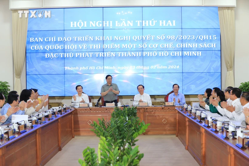 Thủ tướng Phạm Minh Chính chủ trì hội nghị thúc đẩy thực hiện cơ chế, chính sách đặc thù phát triển Thành phố Hồ Chí Minh